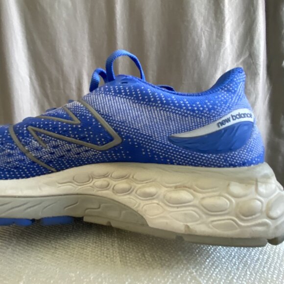 New Balance Women's 880 - Picture 6 of 13
